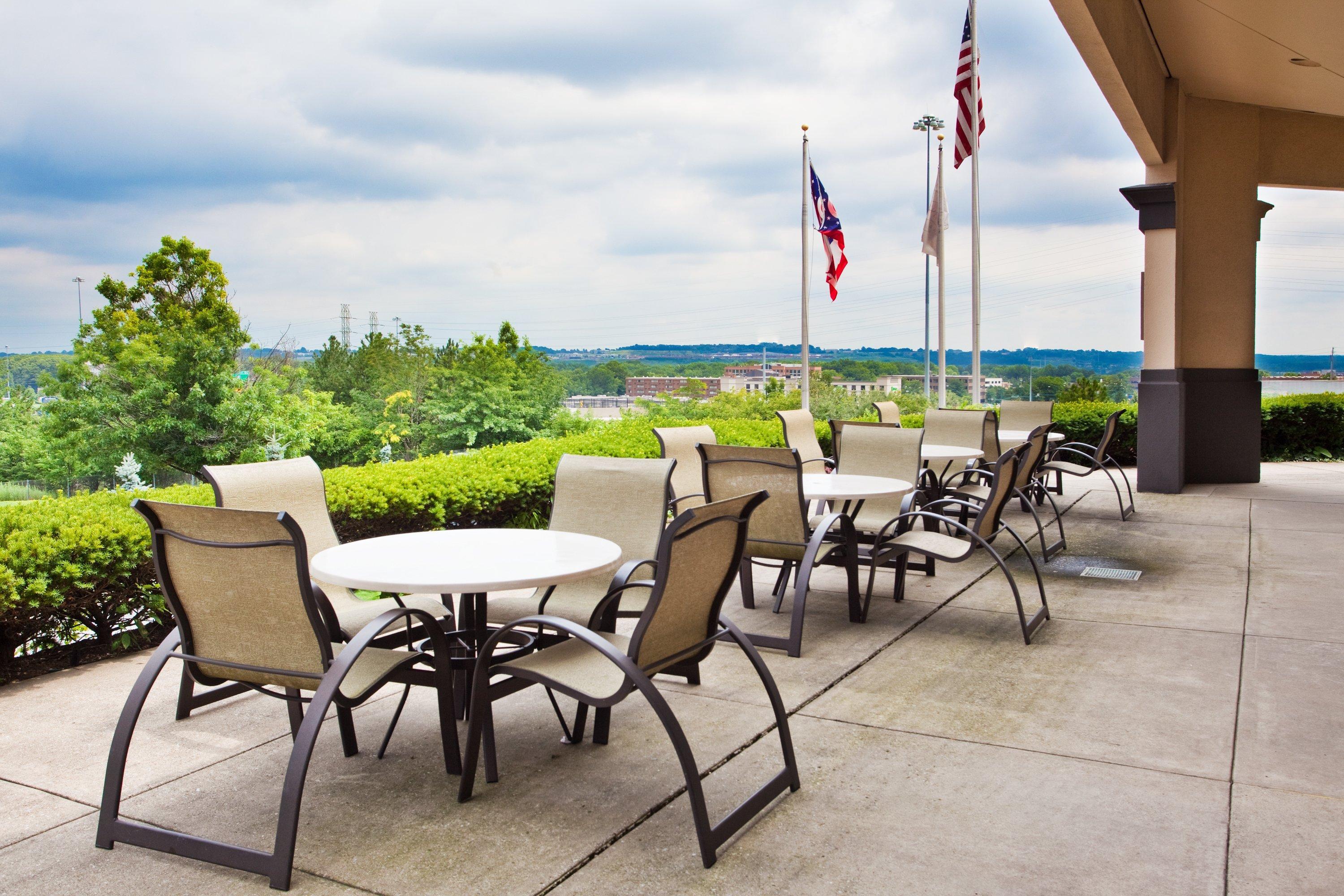 Ramada By Wyndham Cleveland Independence Hotel Eksteriør billede